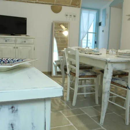 Lovely Shabby Chic * Gallipoli